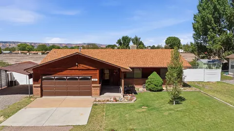 615 Hudsons Bay Dr, Grand Junction, CO 81504