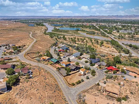 View/Area - 913 Squire Ct, Fruita, CO 81521 photo 3 of 6