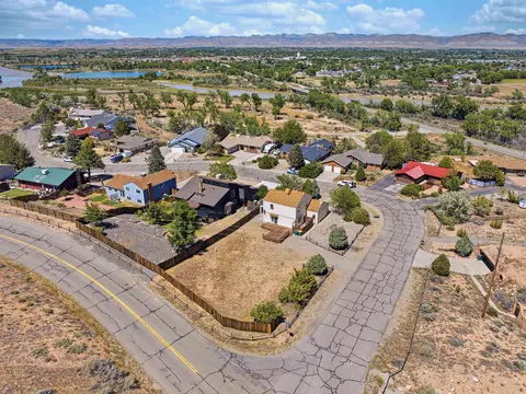 View/Area - 913 Squire Ct, Fruita, CO 81521 photo 4 of 6