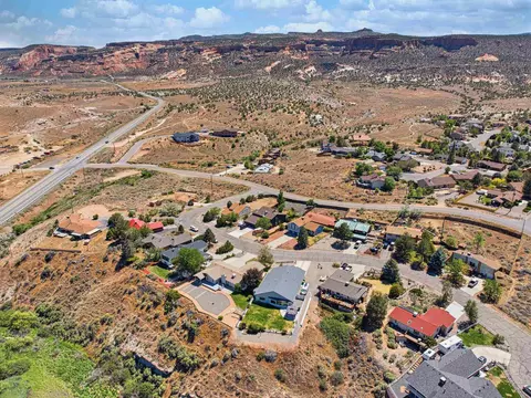 View/Area - 913 Squire Ct, Fruita, CO 81521 photo 2 of 6