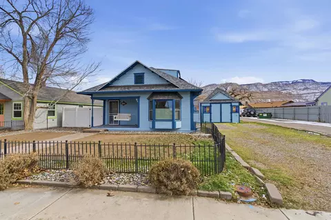 573 S Main St, Palisade, CO 81526