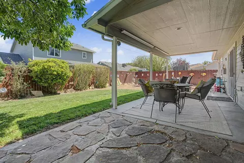 Exterior - 411 Poplar Dr, Fruita, CO 81521 photo 4 of 7