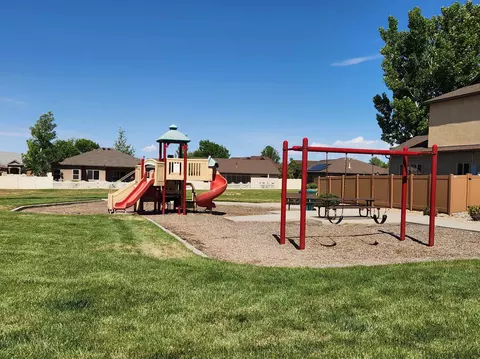 Exterior - 1061 Wingate Dr, Fruita, CO 81521 photo 6 of 6