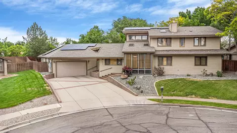 1534 Crest View Ct, Grand Junction, CO 81506