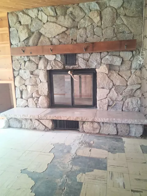 Living - 1983 River Rd, Fruita, CO 81521 photo 7 of 7