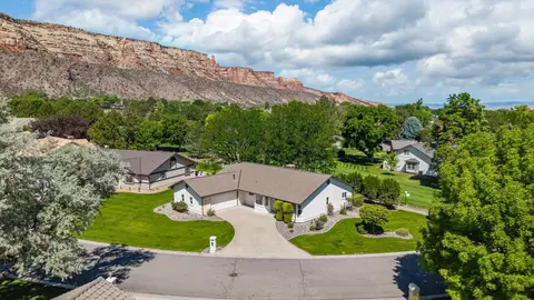521 Liberty Cap Ct, Grand Junction, CO 81507