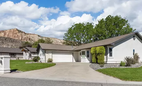 521 Liberty Cap Ct, Grand Junction, CO 81507