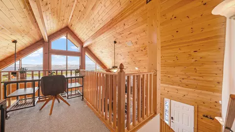 Entry Way - 8506 Lone Eagle Rd, Mesa, CO 81643 photo 3 of 4