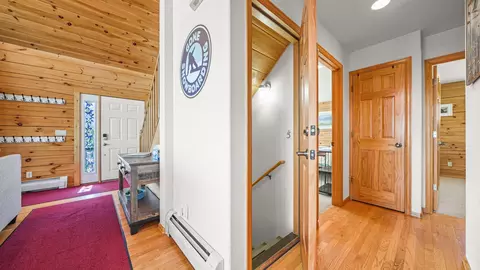 Entry Way - 8506 Lone Eagle Rd, Mesa, CO 81643 photo 4 of 4