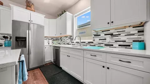 Kitchen - 1454 Oak Creek Ave, Fruita, CO 81521 photo 3 of 4
