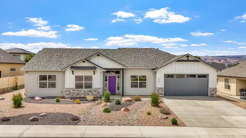 1454 Oak Creek Ave, Fruita, CO 81521