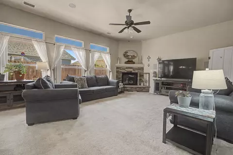 Living - 514 Amethyst Dr, Fruita, CO 81521 photo 2 of 3