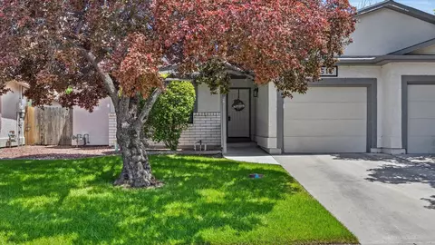 516 Eastgate Ct, Grand Junction, CO 81501