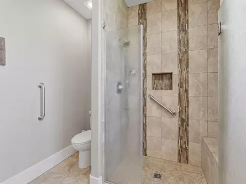 Bath - 1180 Primrose Ln, Fruita, CO 81521 photo 2 of 4