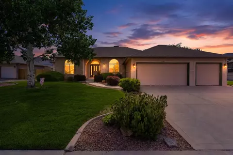 680 Moonridge Ct, Grand Junction, CO 81505