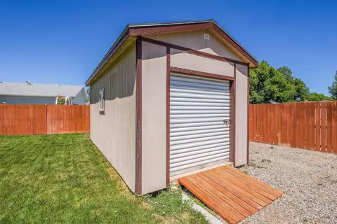 Exterior - 697 Pinyon Dr, Fruita, CO 81521 photo 9 of 11
