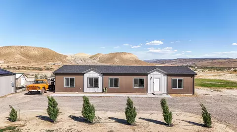 1750 Oasis Dr, Mack, CO 81525 photo 2