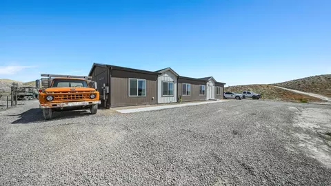1750 Oasis Dr, Mack, CO 81525 photo 3