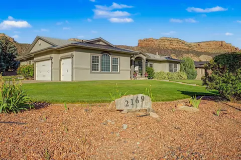 2169 Redcliff Cir, Grand Junction, CO 81507