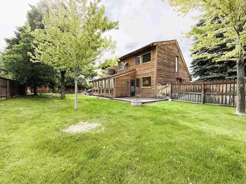 Exterior - 137 Pinyon Cir, Rangely, CO 81648 photo 7 of 9