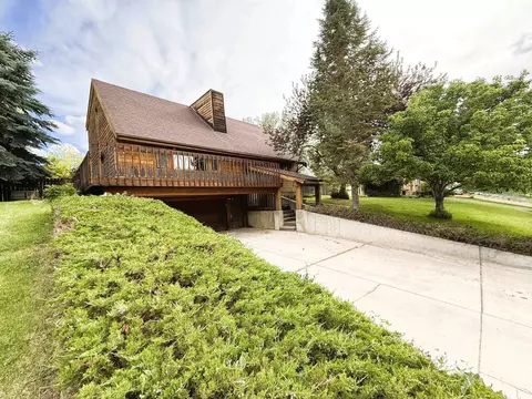 137 Pinyon Cir, Rangely, CO 81648