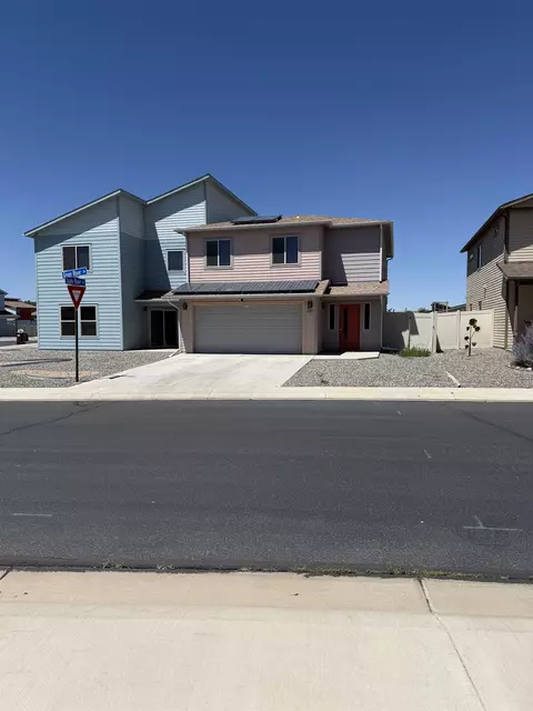 3140 Snake River Dr, Grand Junction, CO 81504