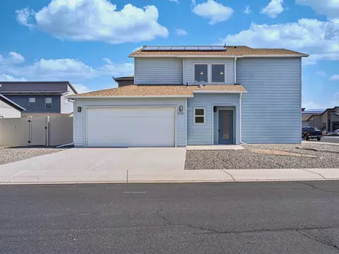 3140 Snake River Dr, Grand Junction, CO 81504