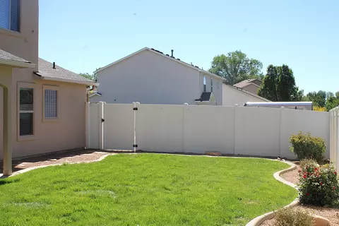 Exterior - 813 Dee Ann St, Fruita, CO 81521 photo 7 of 8