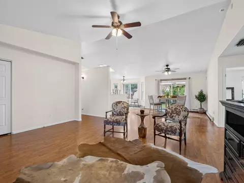 Living - 542 N Willow St, Fruita, CO 81521 photo 4 of 4