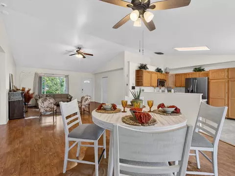 Dining - 542 N Willow St, Fruita, CO 81521 photo 4 of 4
