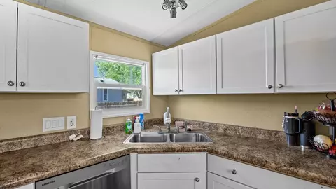 195 Honeysuckle Cir, Fruita, CO 81521 photo 12