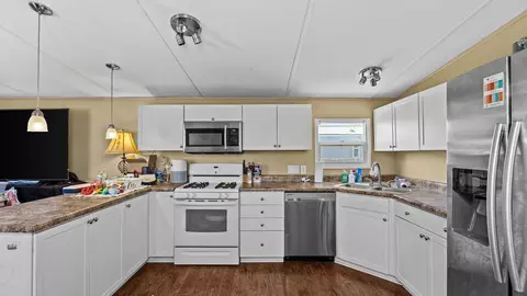 195 Honeysuckle Cir, Fruita, CO 81521 photo 13
