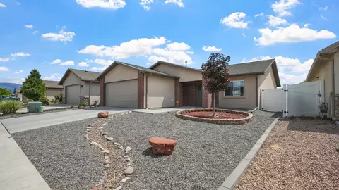 3037 Red Pear Dr, Grand Junction, CO 81504