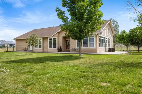 2022 45 Rd, De Beque, CO 81630