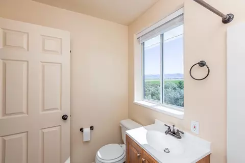 Bath - 1726 O Rd, Fruita, CO 81521 photo 3 of 5