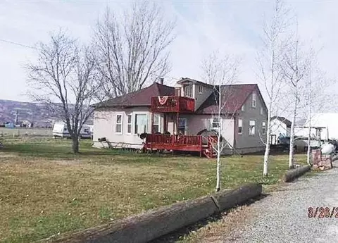 1227 15 Rd, Loma, CO 81524