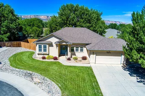 2333 S Eagle Point Ct, Grand Junction, CO 81507
