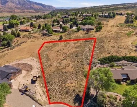 34 Roan Creek Rd, Parachute, CO 81635
