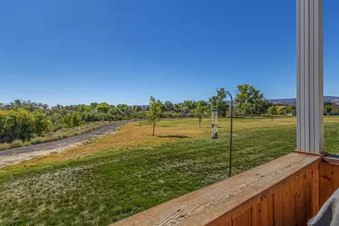 Exterior - 1250 Periwinkle Ct, Fruita, CO 81521 photo 5 of 5