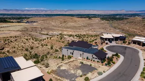 364 Ledges Pt, Grand Junction, CO 81507