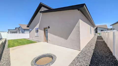 Exterior - 1710 Rusty Rivet Rd, Fruita, CO 81521 photo 2 of 3