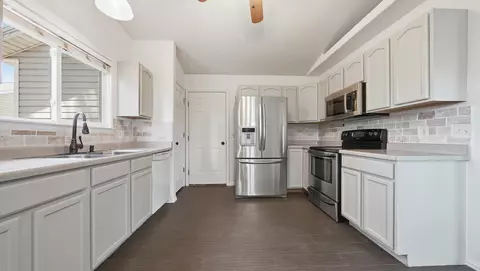 Kitchen - 1484 Powell St, Fruita, CO 81521 photo 2 of 3