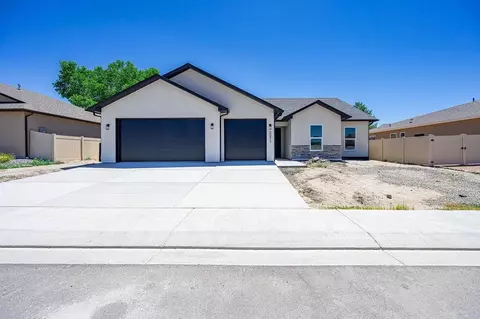 3071 Thunder Cloud Dr, Grand Junction, CO 81504