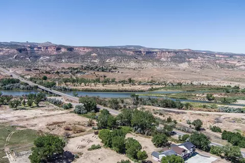 262 Red Cliffs Dr, Fruita, CO 81521 photo 2