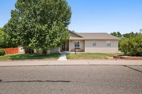 1425 Graham Ct, Rifle, CO 81650