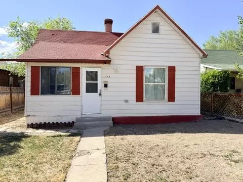 111 S 4th St, Montrose, CO 81401