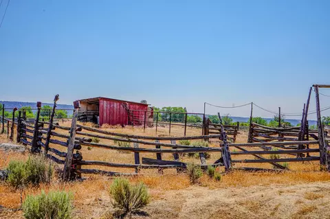 Exterior - 18878 Highway 65, Cedaredge, CO 81413 photo 9 of 10