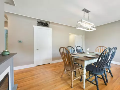 Dining - 905 E Aspen Ave, Fruita, CO 81521 photo 1 of 4