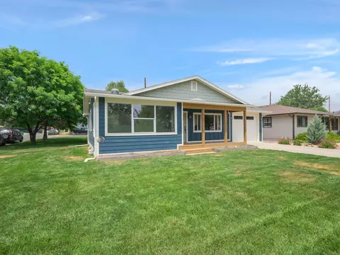 Exterior - 905 E Aspen Ave, Fruita, CO 81521 photo 10 of 11