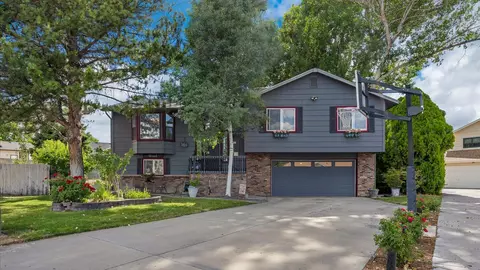 2279 Greenbriar Ct, Grand Junction, CO 81507